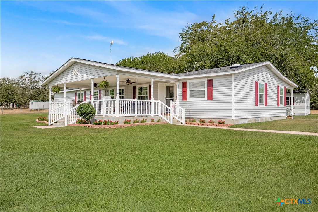 482 Hiller Road Property Photo 2