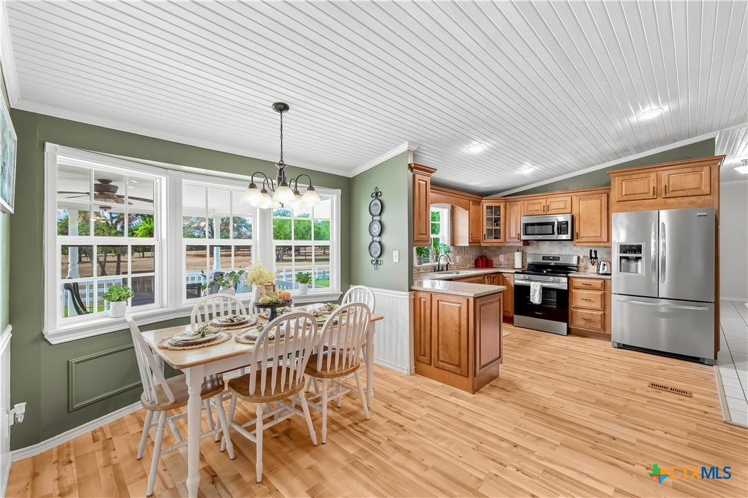 482 Hiller Road Property Photo 18