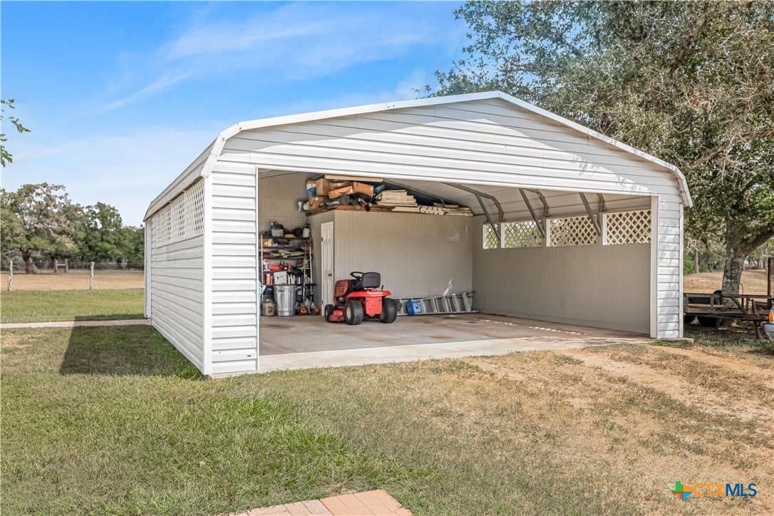 482 Hiller Road Property Photo 39