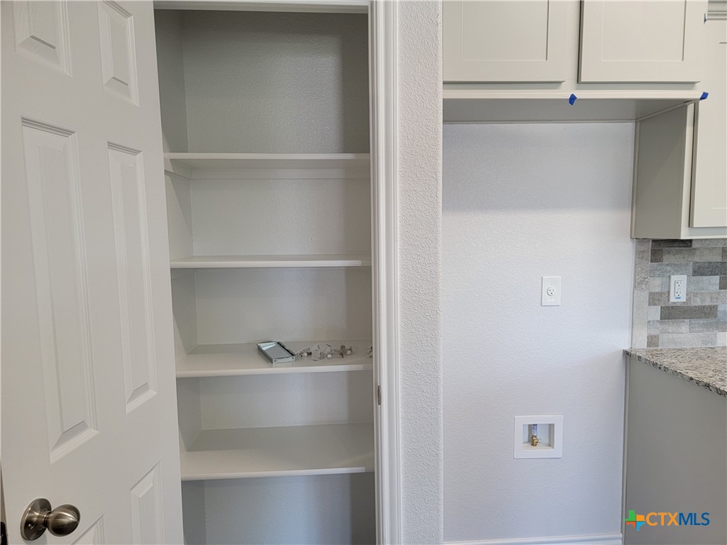 122 Wind Ridge Drive B Property Photo 5