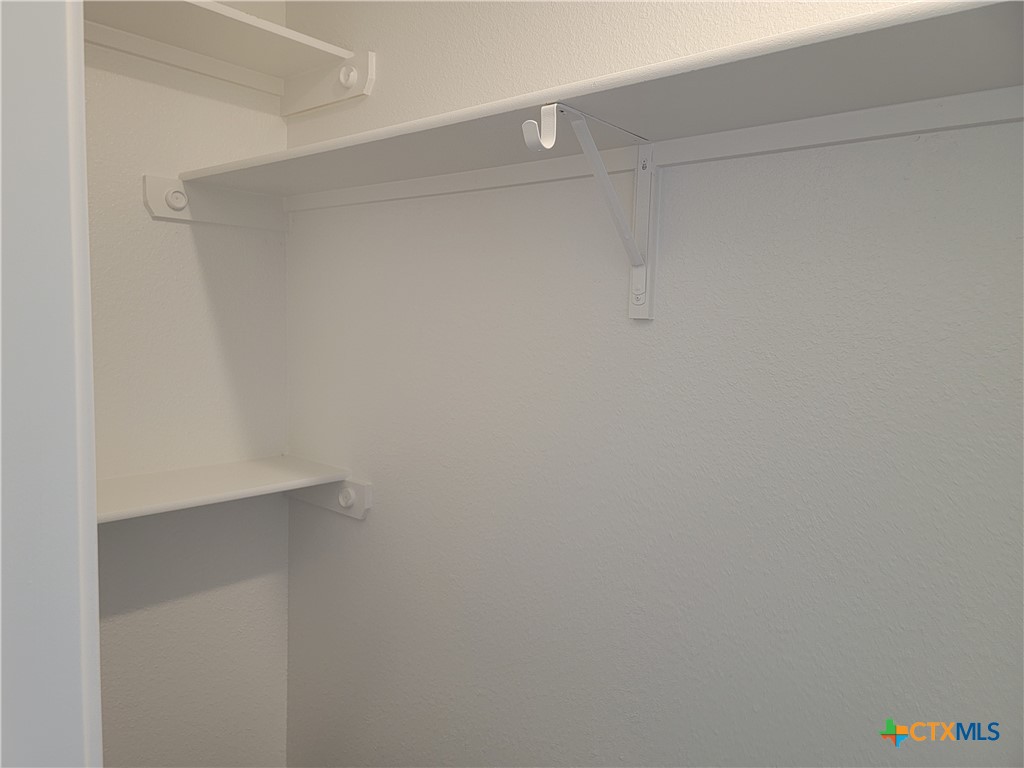 122 Wind Ridge Drive B Property Photo 15