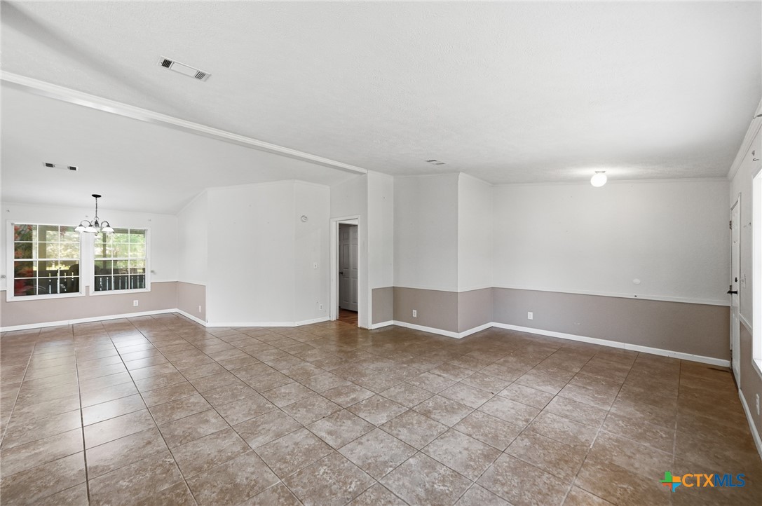 357 Dallas Street Property Photo 4