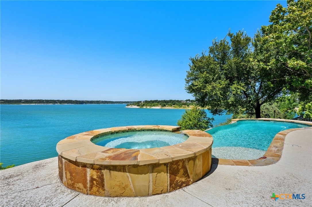 632 Benchmark Trail Property Photo 42