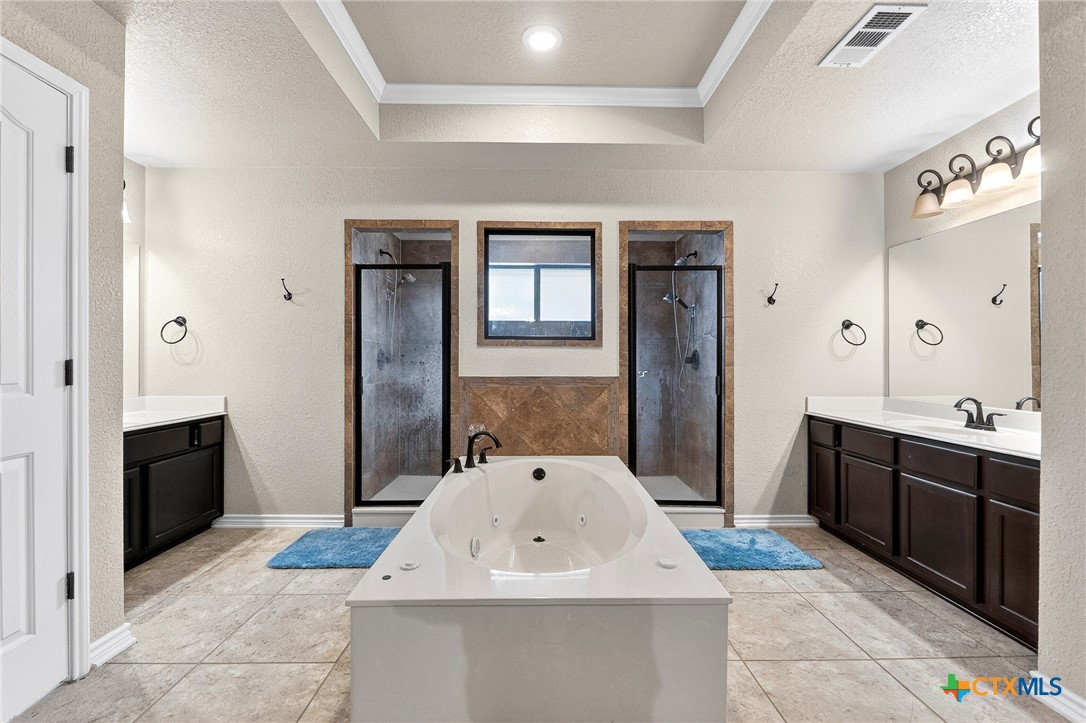 2600 Traditions Drive Property Photo 17