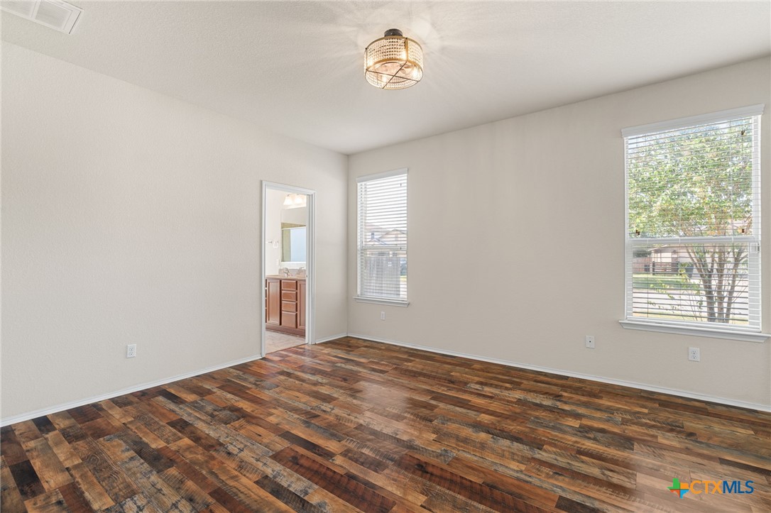 6026 Ambrose Circle Property Photo 17