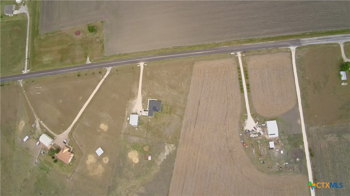 7100 Fm 972 Property Photo 4