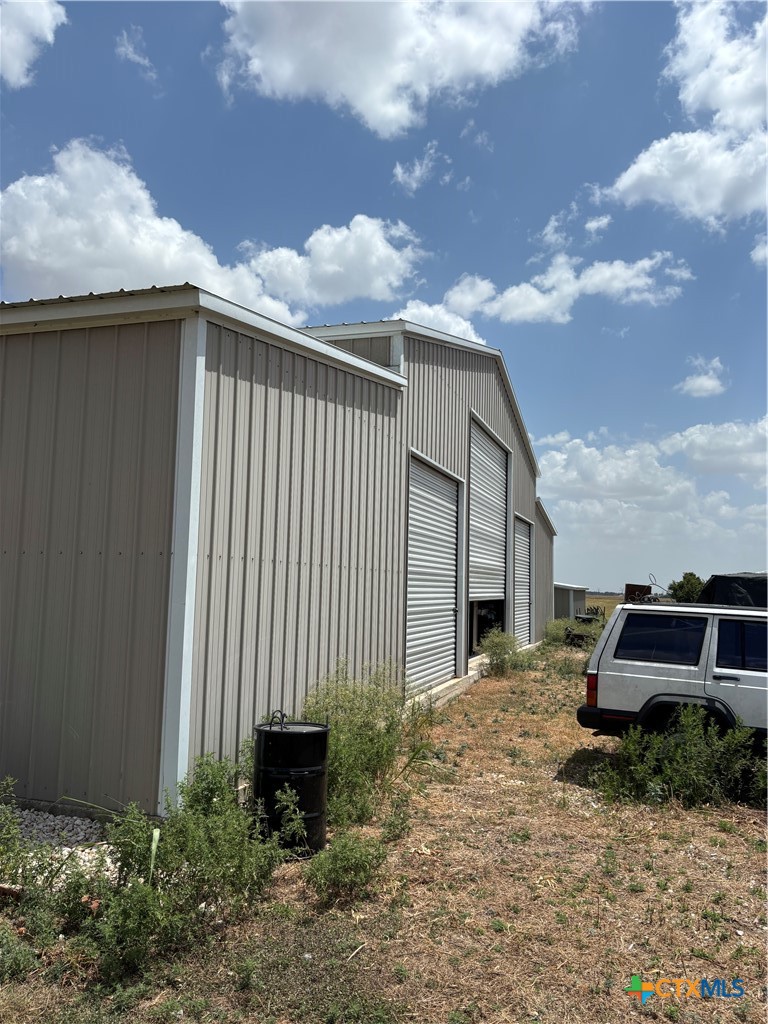 7100 Fm 972 Property Photo 6