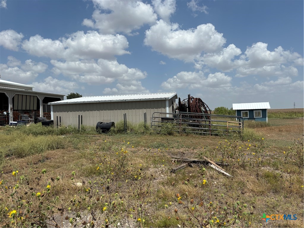 7100 Fm 972 Property Photo 13
