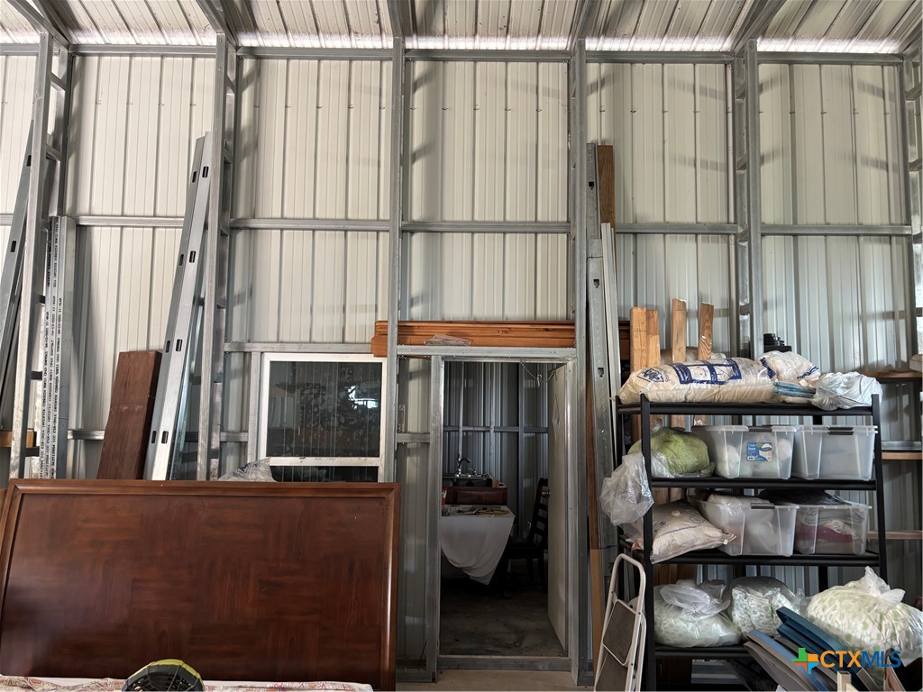 7100 Fm 972 Property Photo 24