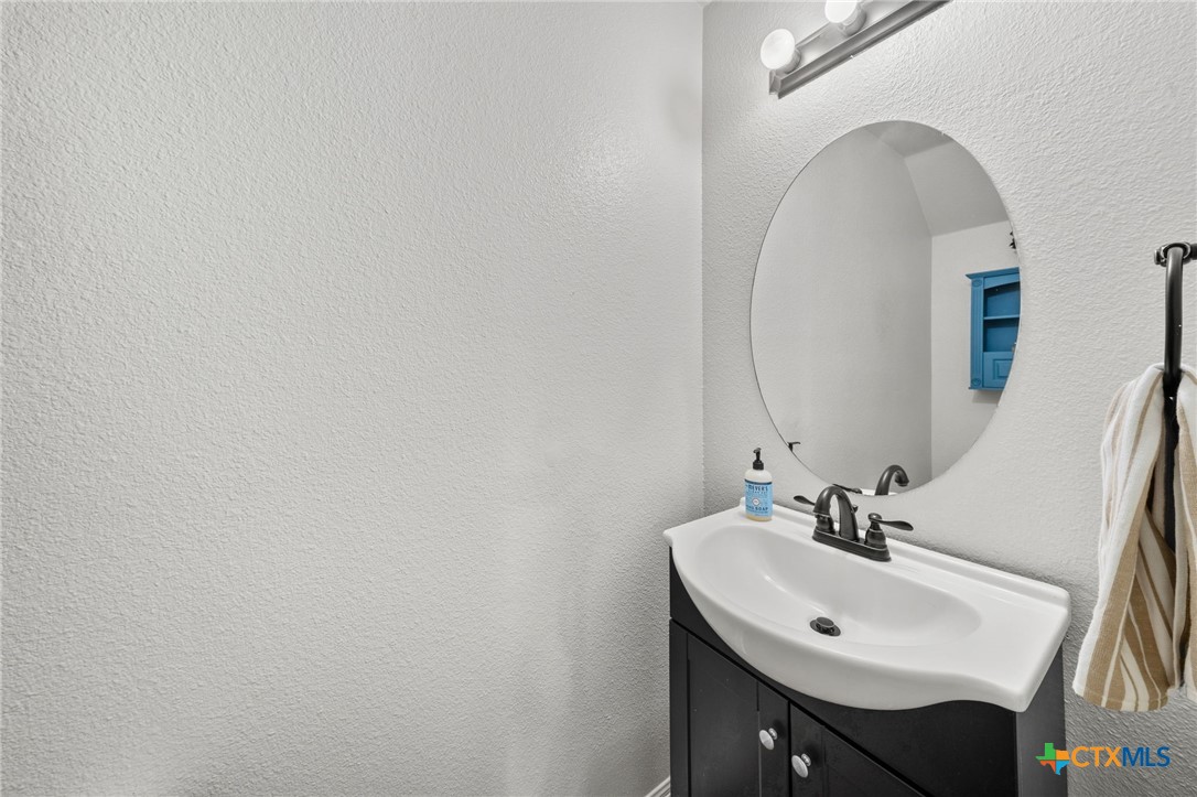 4308 Thunder Creek Drive Property Photo 17