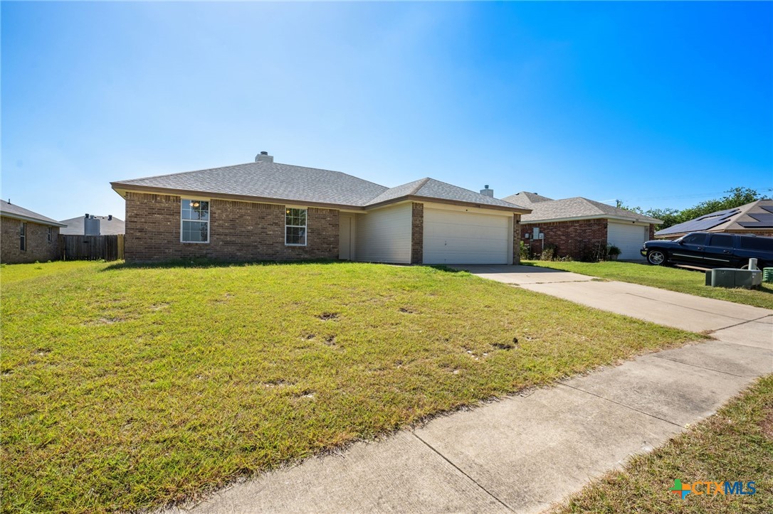 3908 Kevin Shaw Drive Property Photo 3