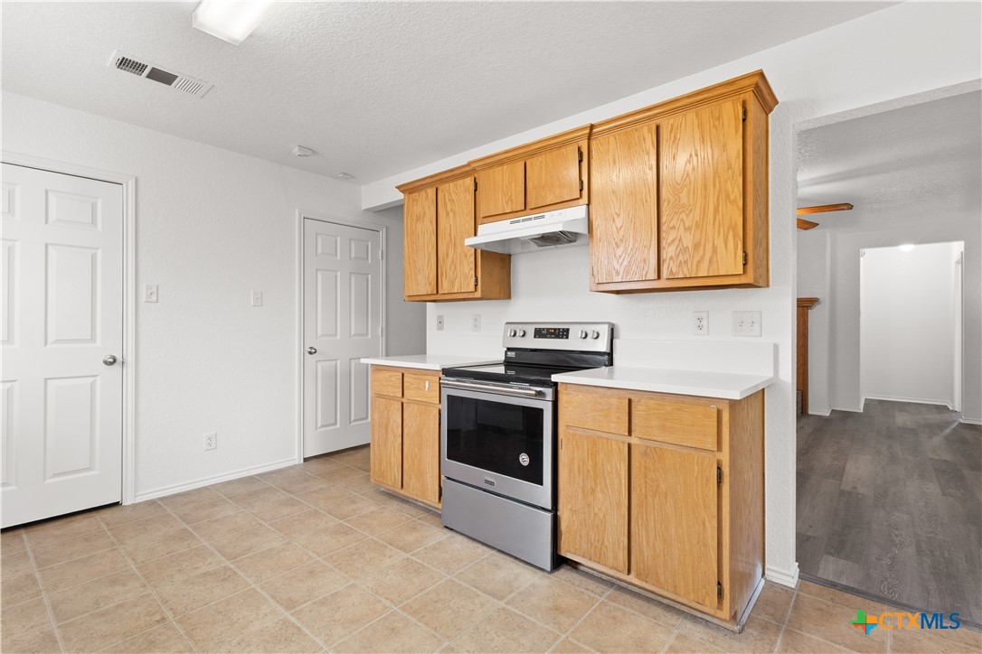 3908 Kevin Shaw Drive Property Photo 12