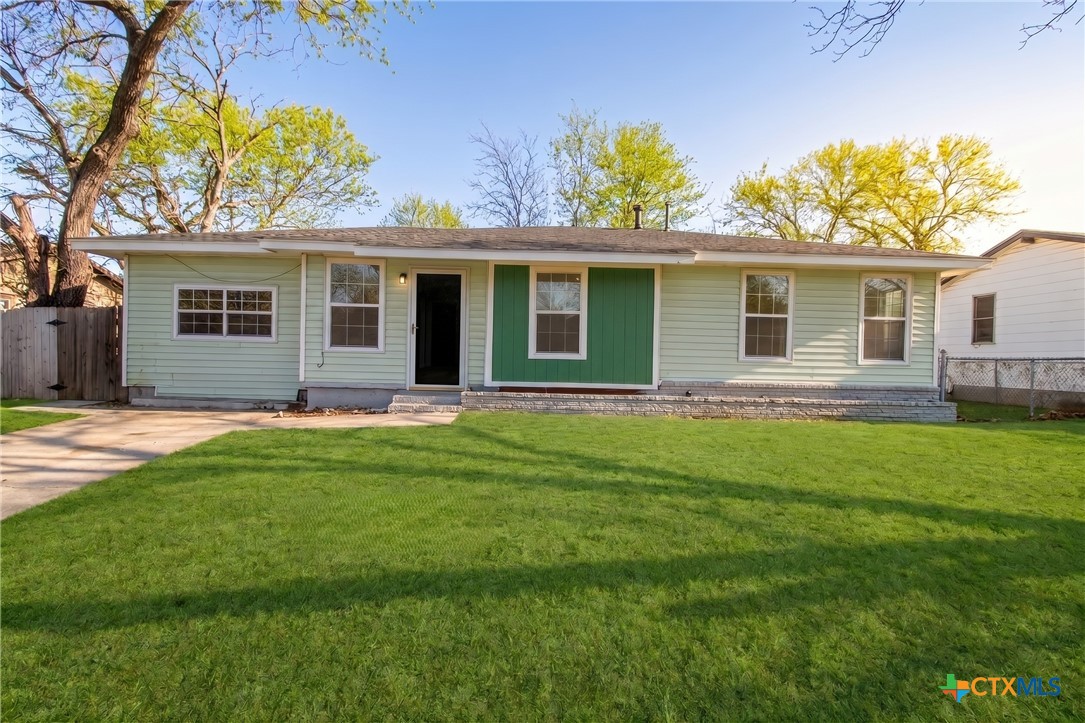 709 S 11th Street Property Photo 1