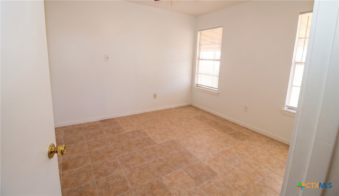 709 S 11th Street Property Photo 10