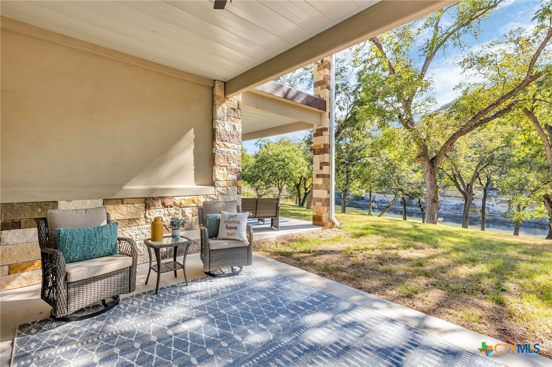 622969 Property Photo 2