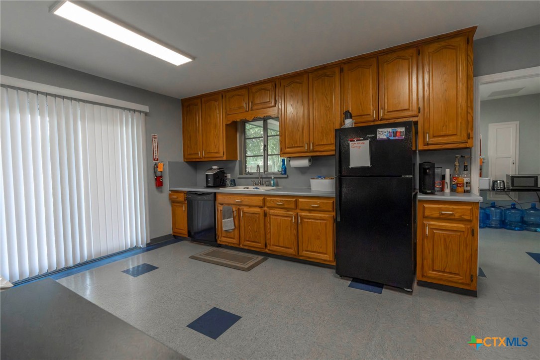 310 Pfeil Road Property Photo 13