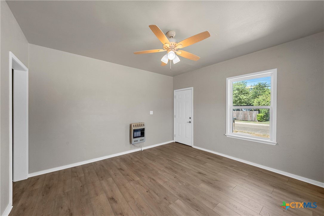 1803 N Fannin Avenue Property Photo 5