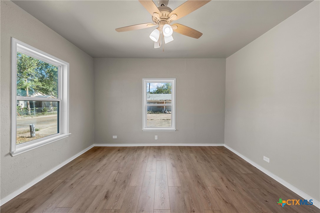 1803 N Fannin Avenue Property Photo 6
