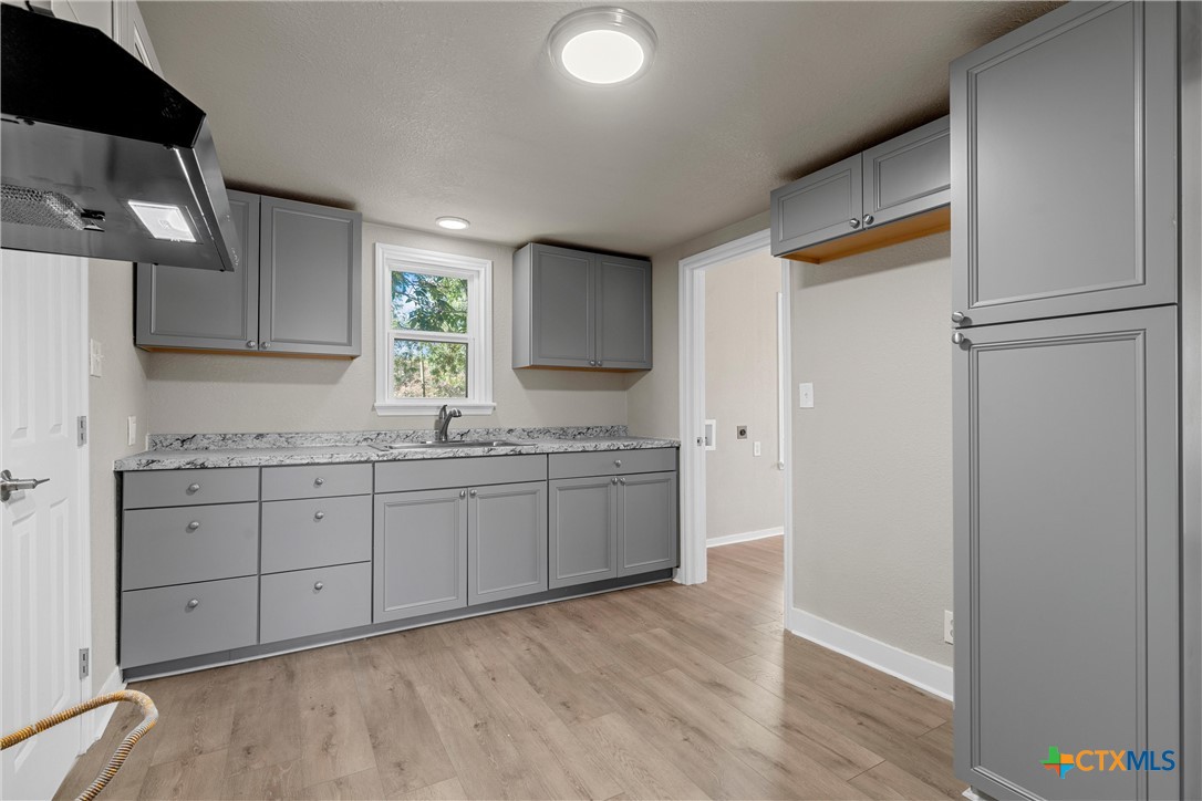 1803 N Fannin Avenue Property Photo 12