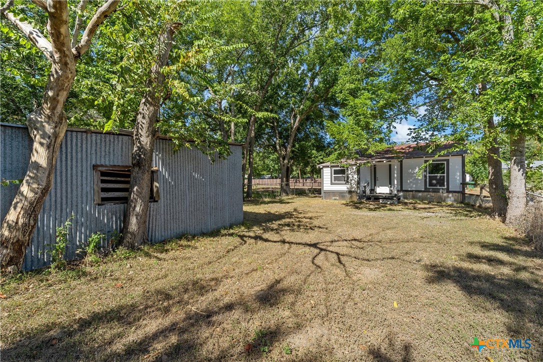 1803 N Fannin Avenue Property Photo 21