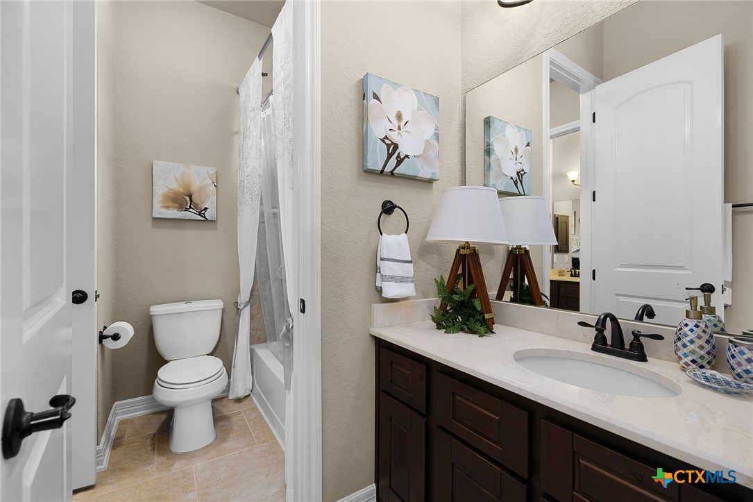 965 Woodland Oaks Property Photo 43
