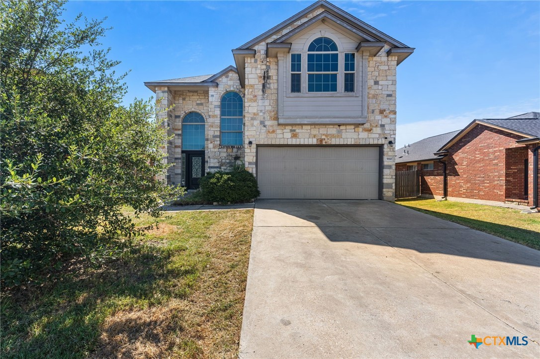 5810 Huntington Drive Property Photo 1