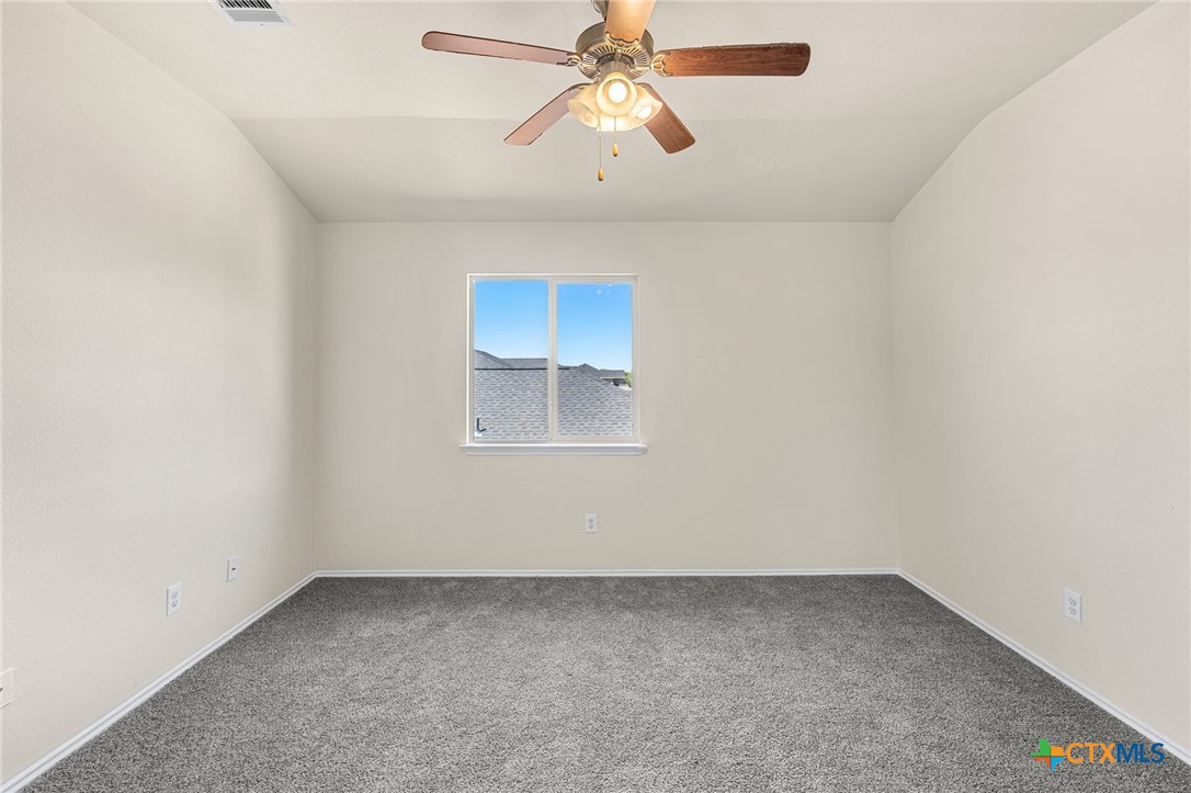 5810 Huntington Drive Property Photo 19