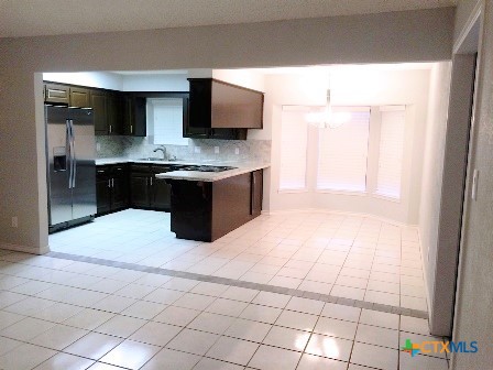 113 E Blancas Drive Property Photo 4
