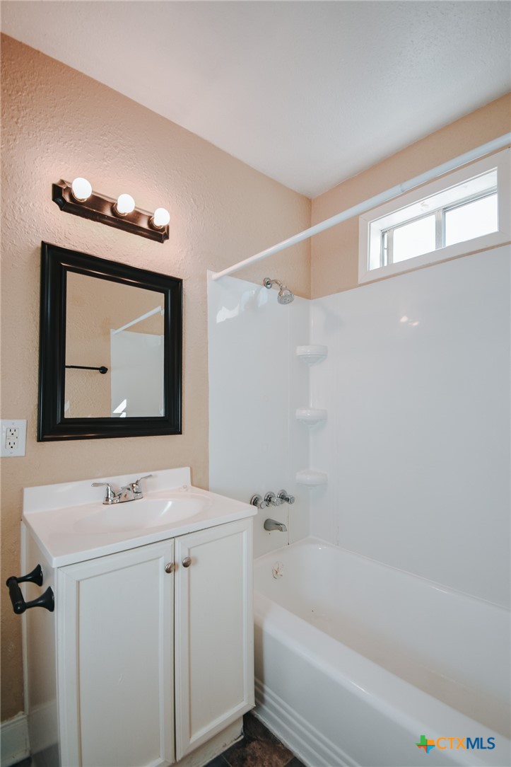1503 E Virginia Avenue Property Photo 28