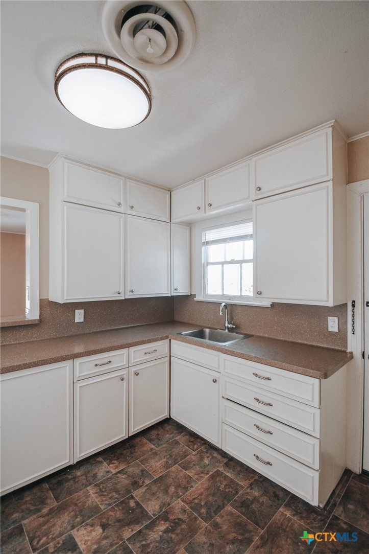 1503 E Virginia Avenue Property Photo 32
