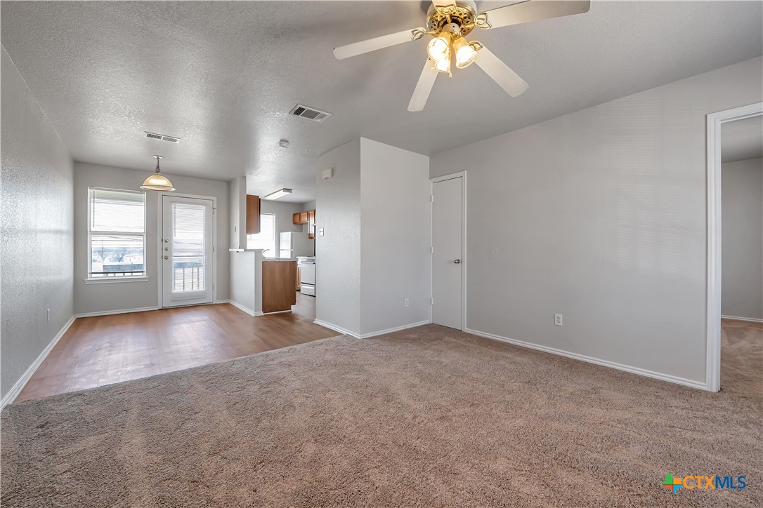 5808 Greengate Drive D Property Photo 2