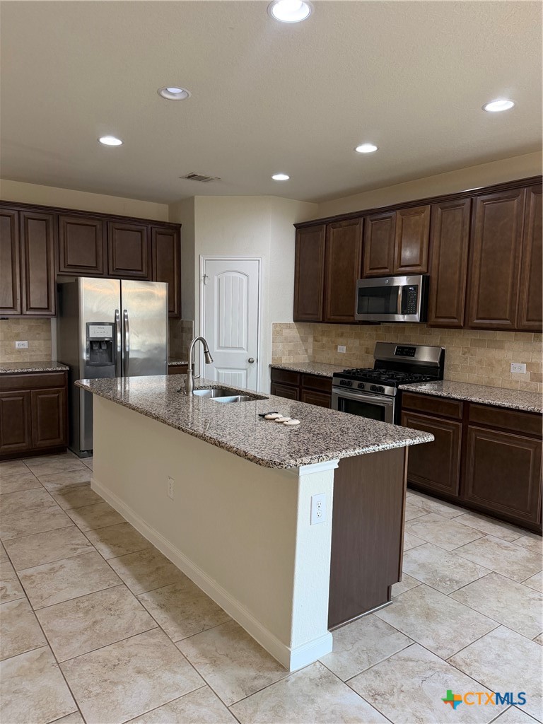 365 Orion Drive Property Photo 4