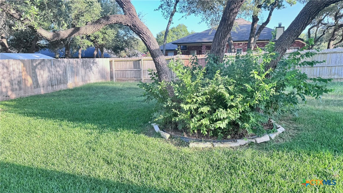 416 Wrought Iron Drive Property Photo 28