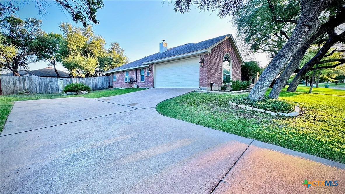 416 Wrought Iron Drive Property Photo 31
