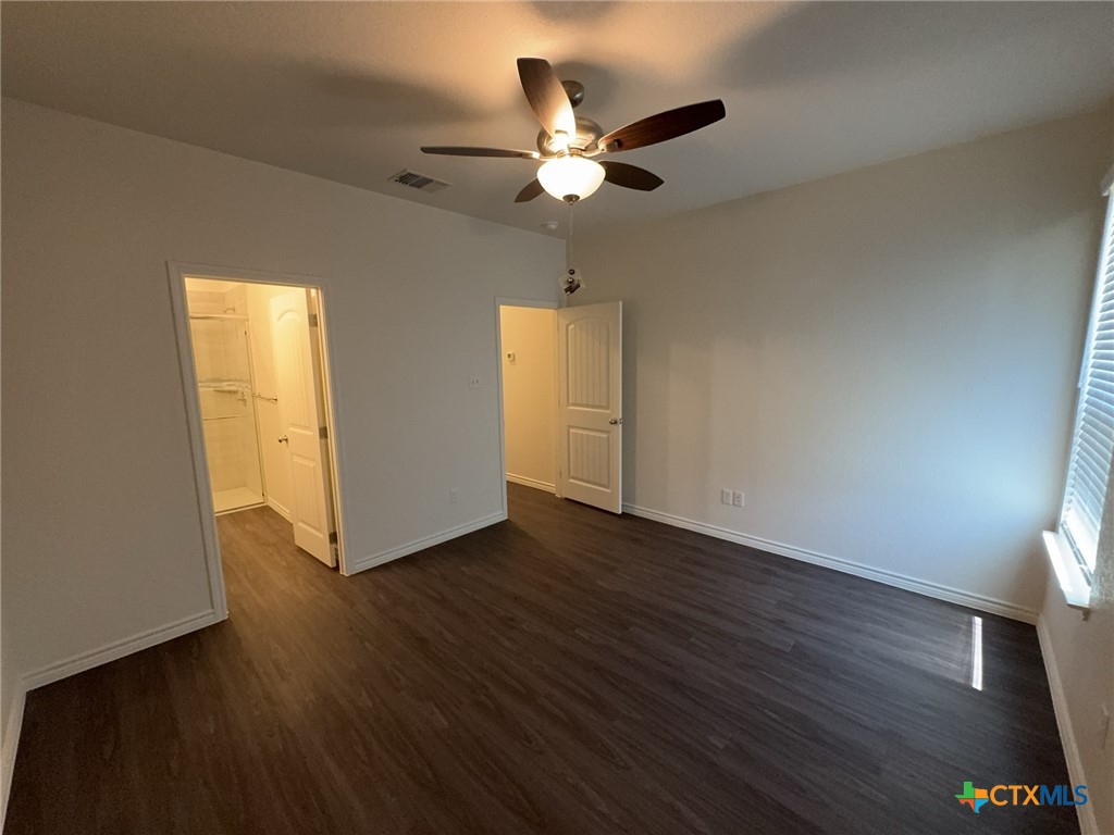 5106 Rose Garden Loop Property Photo 13