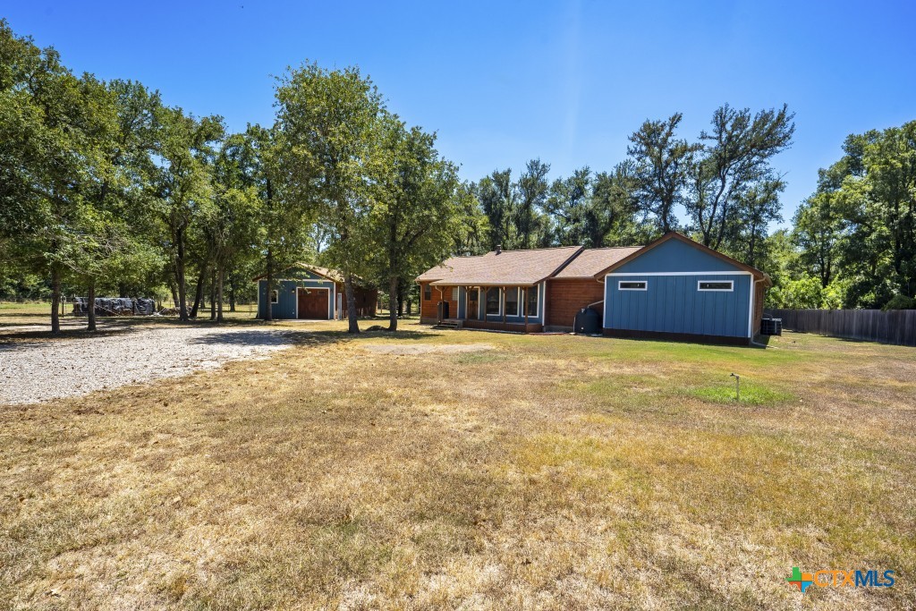 15375 N Fm 487 Property Photo 2