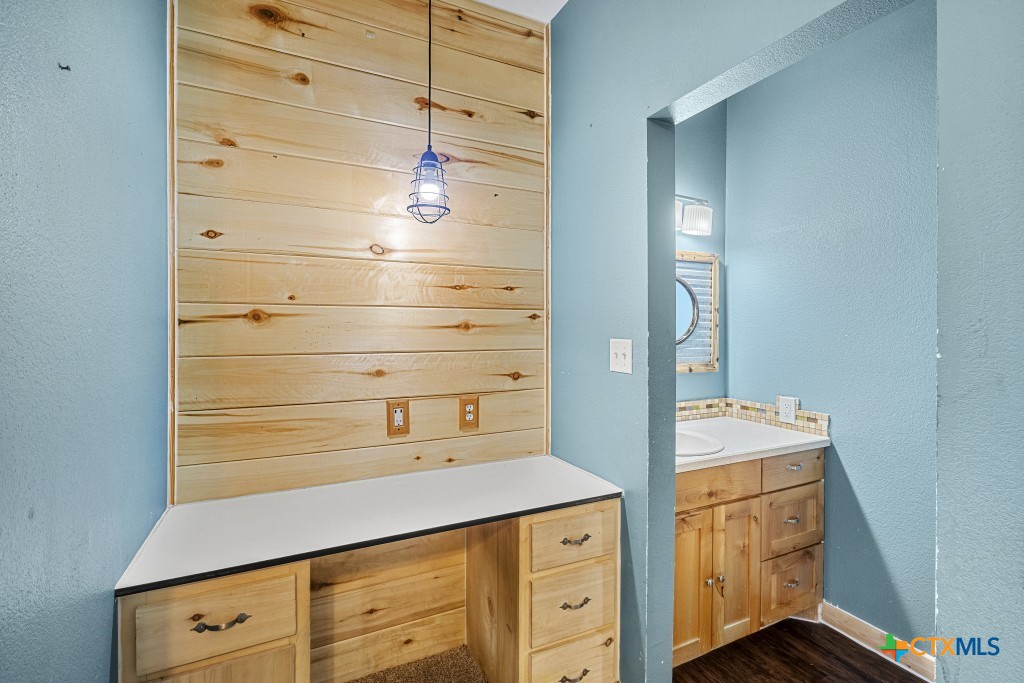 15375 N Fm 487 Property Photo 23