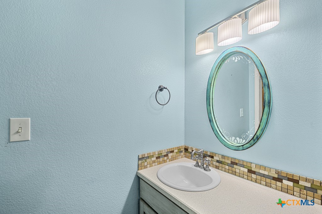 15375 N Fm 487 Property Photo 28
