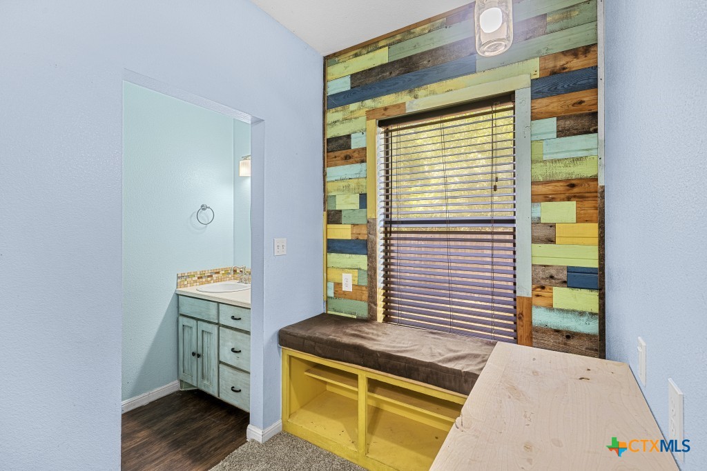 15375 N Fm 487 Property Photo 29
