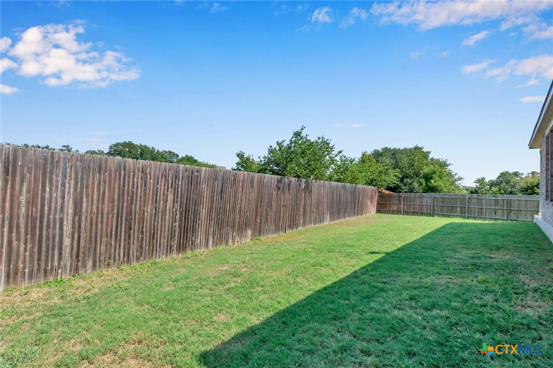 2012 Elaina Loop Property Photo 2