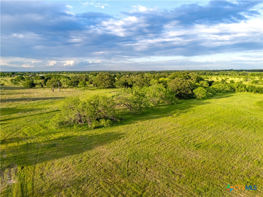 980 N League Ranch Road Property Photo 6