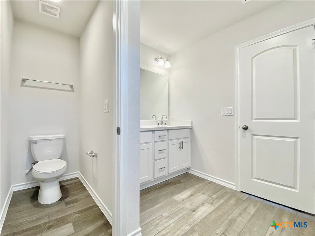 208 Caisson Trail Property Photo 28