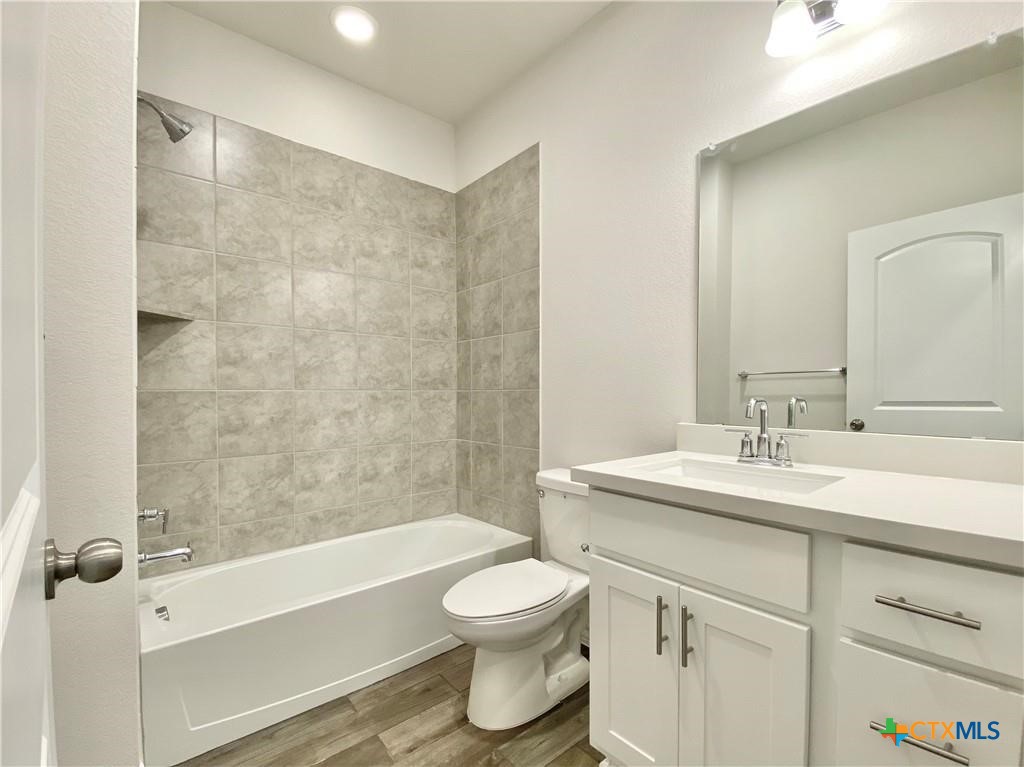 208 Caisson Trail Property Photo 34