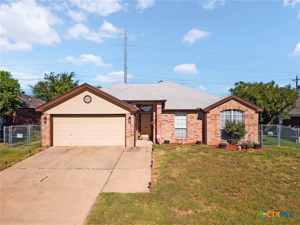 4405 Hitchrock Drive Property Photo 1