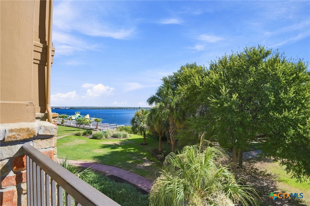 96 Island Drive 12 Property Photo 1