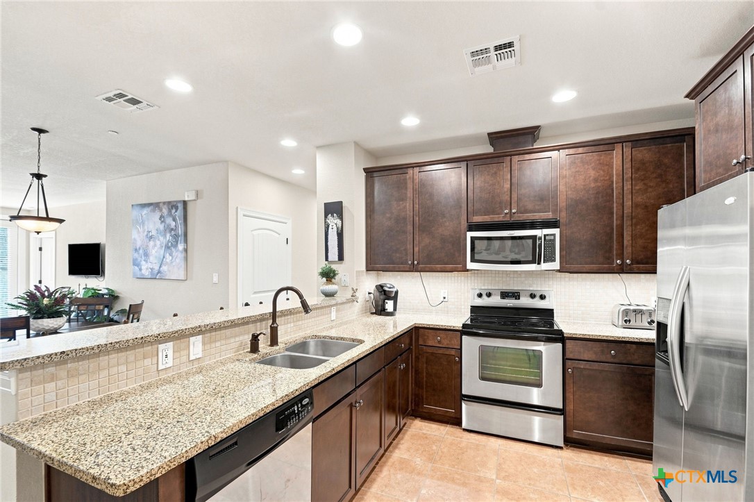 96 Island Drive 12 Property Photo 13
