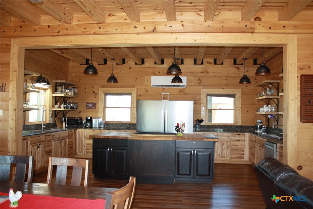 6610 Cr 431 Property Photo 4