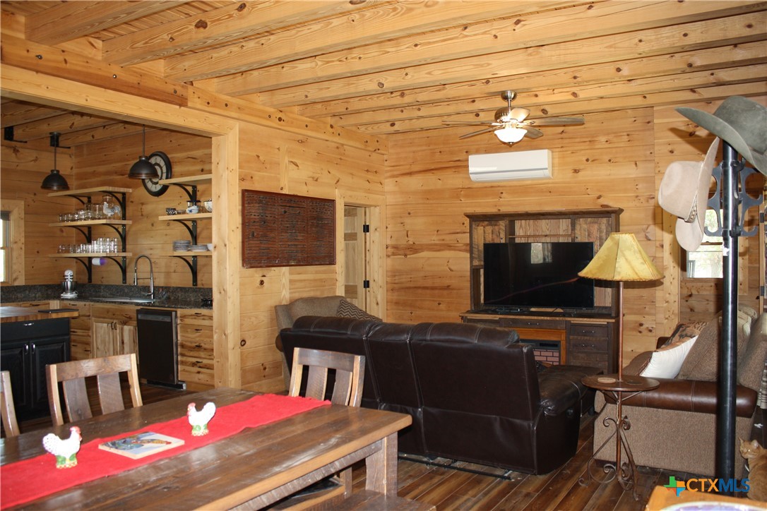 6610 Cr 431 Property Photo 8
