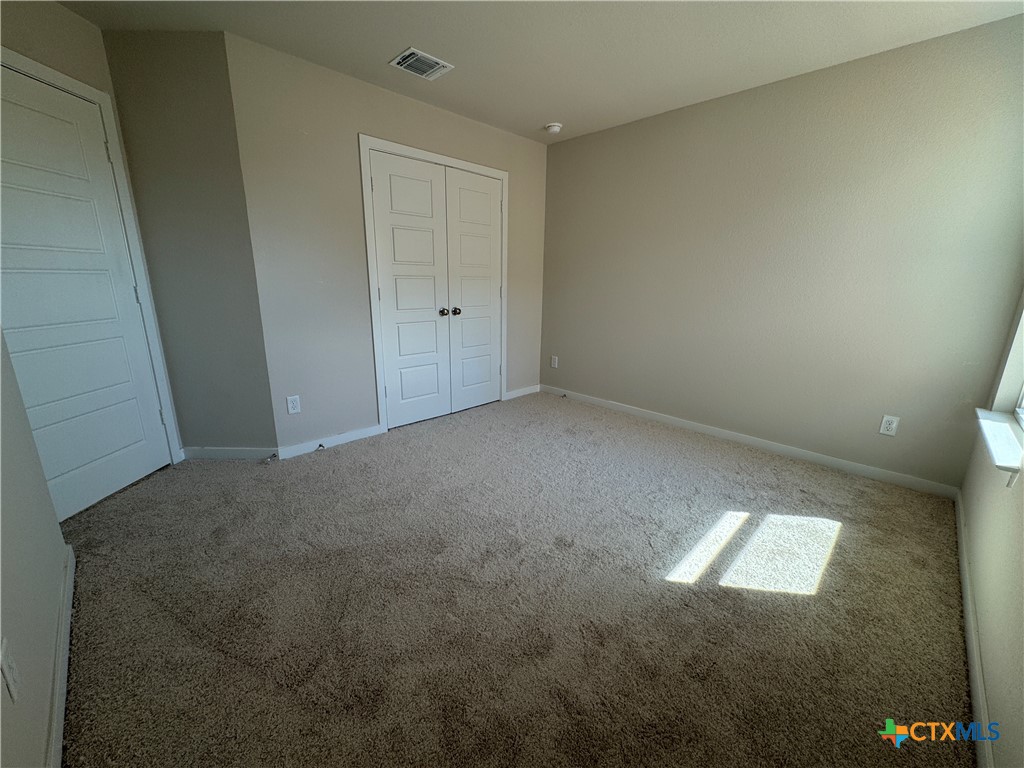 210 Thoroughbred Trail Property Photo 9