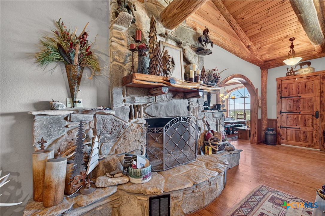 623107 Property Photo 31